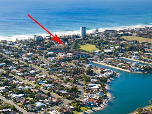 3/2 Brooke Avenue, PALM BEACH QLD 4221