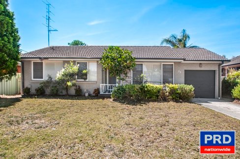 32 Craig Cr, DAPTO NSW 2530