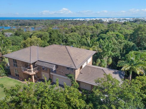 32 Dinsey Street, KINGSCLIFF NSW 2487