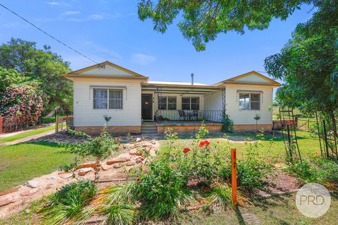 32 Fern Street, QUIRINDI