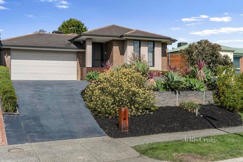 32 Larbert Road Mooroolbark 3138