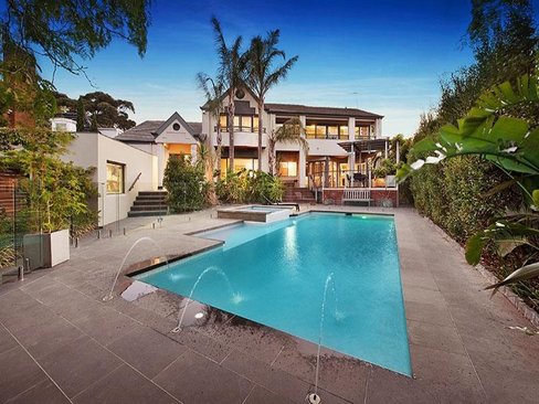 32 Linckens Crescent Balwyn 3103