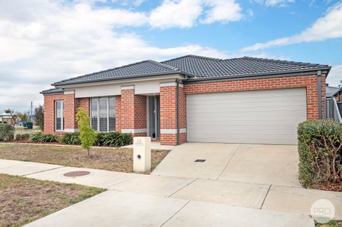32 Monaghan Terrace, ALFREDTON VIC 3350