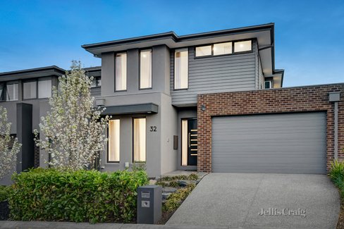 32 Morello Circle Doncaster East 3109