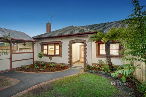 32 Omama Road Murrumbeena 3163