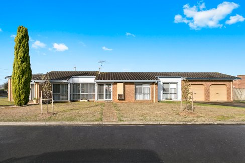 32 Oxford Street Whittington 3219
