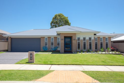 32 Portabello Crescent, THORNTON NSW 2322