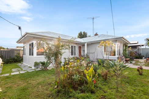 32 Roseneath Street North Geelong 3215