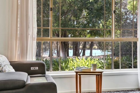 32 Stanthorpe Drive, KANAHOOKA NSW 2530