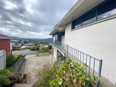32 Sunshine Road, AUSTINS FERRY TAS 7011