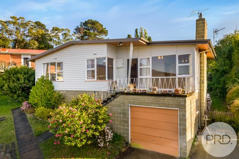 32 Teering Road, BERRIEDALE TAS 7011