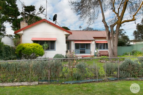 32 Thomson Street, LEXTON VIC 3352