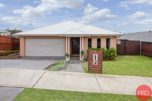 32 Tournament Street, RUTHERFORD NSW 2320