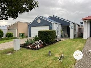 32 Trinity Parade, BLACKS BEACH QLD 4740