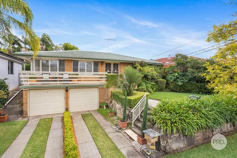 32 Waterside Parade, PEAKHURST HEIGHTS