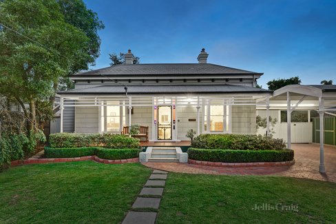 32 Wentworth Avenue Canterbury 3126