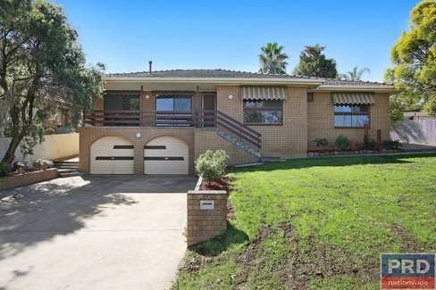 320 Tracy Street, LAVINGTON NSW 2641