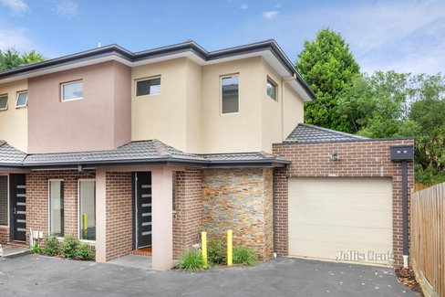 3 204 Hawthorn Road Vermont South 3133