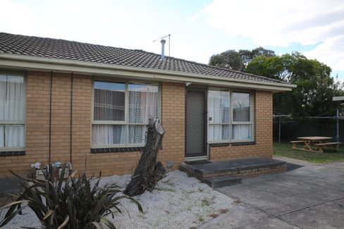 3/22 Marie Crescent, WENDOUREE VIC 3355