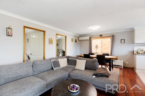 3/227 Wynyard Street, TUMUT
