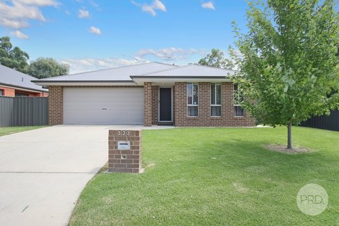 323 Diggers Road, LAVINGTON NSW 2641