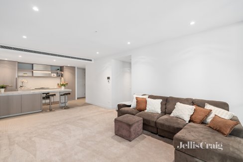 323/280 Albert Street East Melbourne 3002