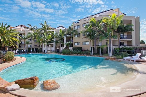 323/394 Marine Parade, LABRADOR QLD 4215