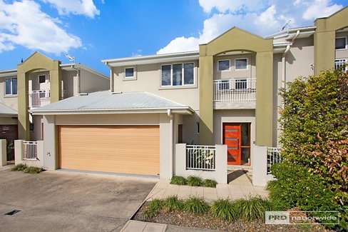 3/236 Queen Street, SOUTHPORT QLD 4215
