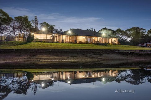 324 Glenisla Road Glen Park 3352