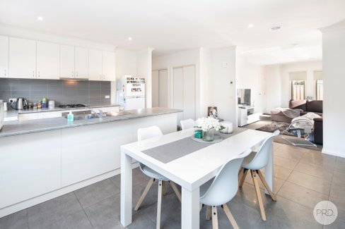 3/24 Olympic Avenue, MOUNT CLEAR VIC 3350
