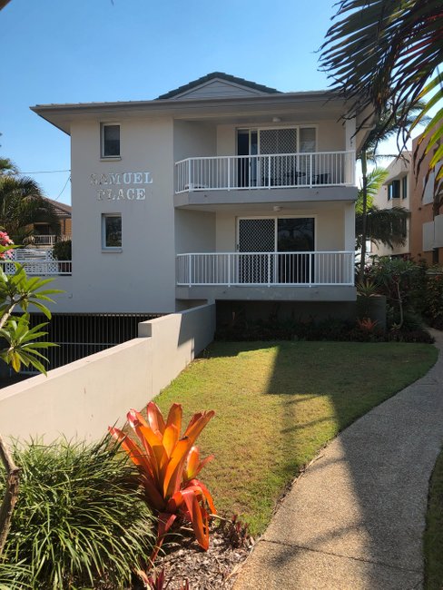 3/241 Golden Four Drive, BILINGA QLD 4225