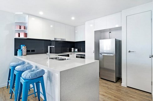 324/33 Lakefront Crescent, Varsity Lakes QLD 4227