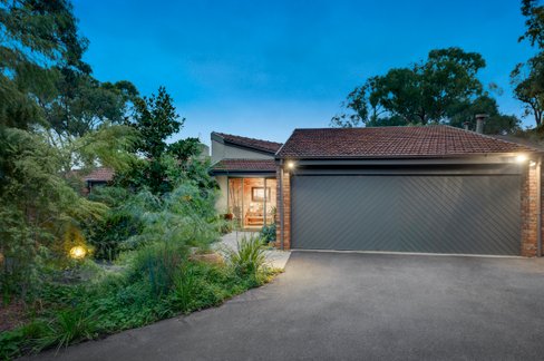 3/26 Diosma Road Eltham 3095