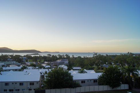 32/6 Eshelby Drive, CANNONVALE QLD 4802