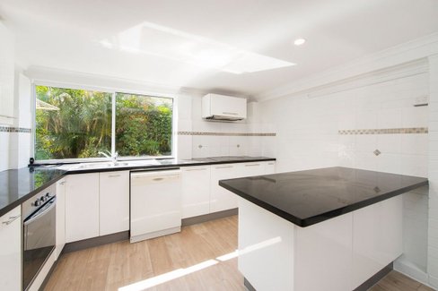 3/29 Seaside Avenue, MERMAID BEACH QLD 4218