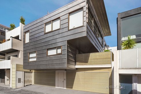 32A Hinton Lane Prahran 3181