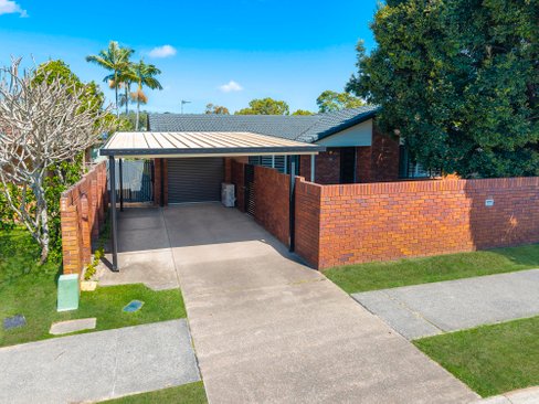 33 Avocado Street, ELANORA QLD 4221