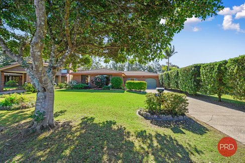 33 Bonville Waters Drive, SAWTELL NSW 2452