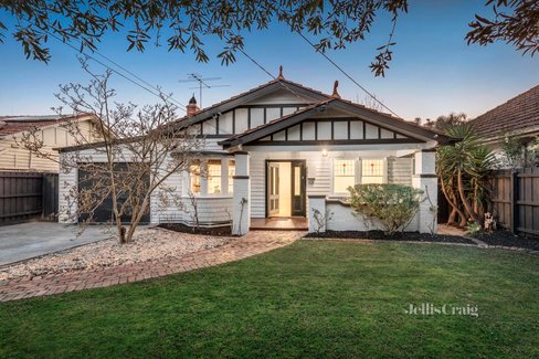 33 Booran Road Caulfield 3162