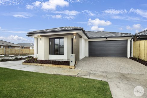 33 Cumberland Boulevard, WINTER VALLEY