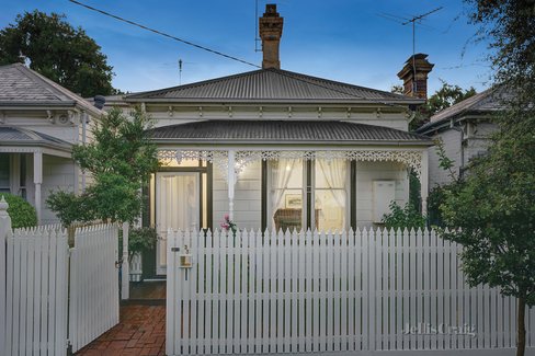 33 Gladstone Avenue Armadale 3143