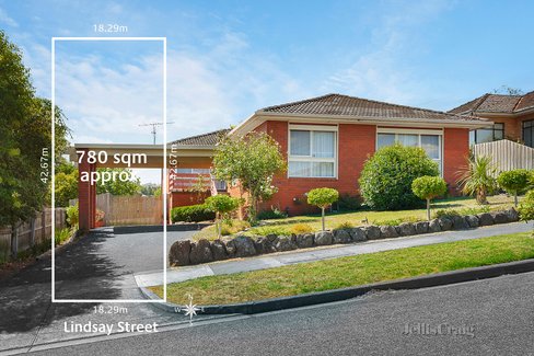 33 Lindsay Street Bulleen 3105