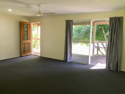 33 Maeva Street, JUBILEE POCKET QLD 4802