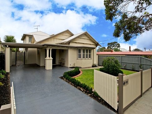 33 Meakin Street East Geelong 3219
