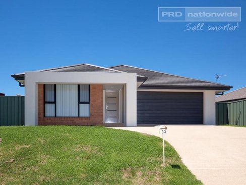 33 Melaleuca Drive, FOREST HILL NSW 2651