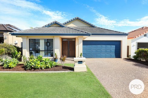 33 Palma Crescent, VARSITY LAKES QLD 4227