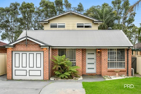 33 Pardalote Place, Glenmore Park NSW 2745