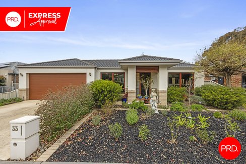 33 Peacock Drive, EPSOM VIC 3551