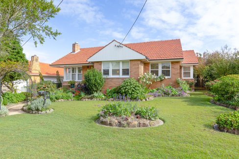 33 Sinclair Street, EAST MAITLAND NSW 2323