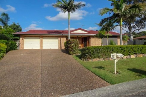 33 Welwin Crescent, THORNTON NSW 2322